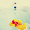 clonechild: rubber duckies (::conform to stereotypes::)