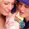 theblonde: (blair ☀ giggles)