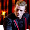 peeta_bread: (do I smell like roses)