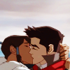 korralate: DOWNED SHIP HAHAHAHAHAHA (k-i-s-s-i-n-g)