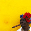 bossymarmalade: cuban woman smoking a cigar (de donde crece la palma)