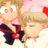 soldierofloveandbeauty: (Minako ♀ Usagi is surprised)