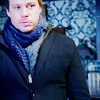 offtheroad: (coordinates scarf with wallpaper)