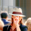 mizz_destiny: (RSteele: Laura tips her hat at you)
