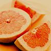 meloukhia: A sliced blood orange (Blood orange)