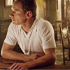 incogneto: (play me a song mr piano man...)