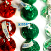 greyeyes: 3 vertical rows of hershy kisses, red, green & silver (xmas kisses by beeej)