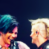 blue_soaring: (adam/tommy // giggly boys)