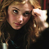 chryselephantine: (➤ NOT AMUSED)