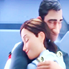 portal_refugee: (Don't leave my side)