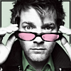 torachan: ewan mcgregor pulling his glasses down to look over the top (ewan glasses)