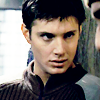 kissthatgoodbye: (Displeased)