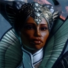 madame_de_fer: (Default)