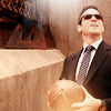 hey_heyhey: ([confused] flying footballs?)